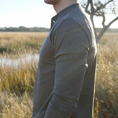 Tips for Dressing Up a Henley Shirt