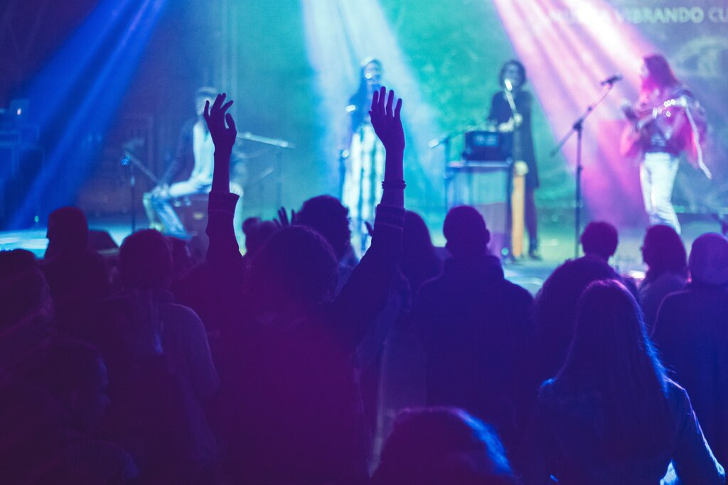 What to Wear to Summer Music Festivals