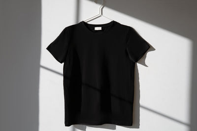 How to Front Tuck a Tee Shirt